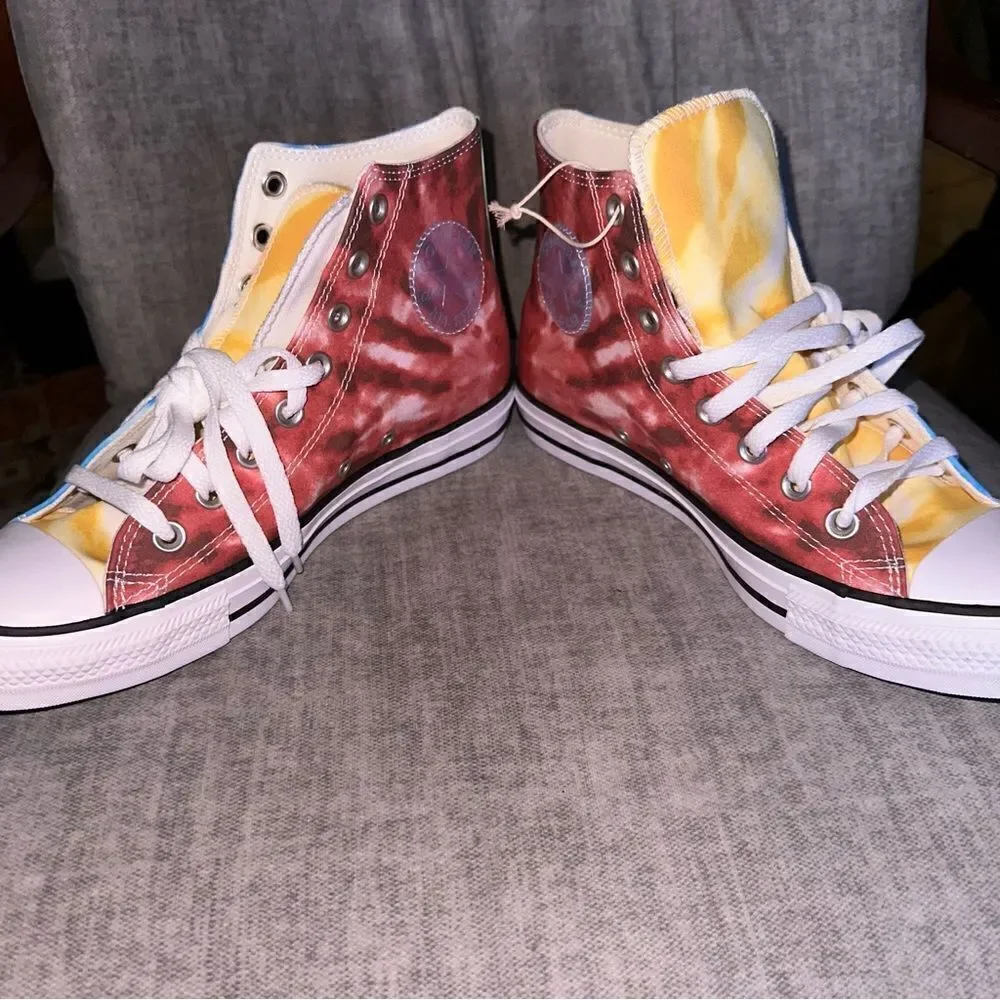 Nwot converse Chuck Taylor All Star Hi Sneaker – Tie Dye Color-